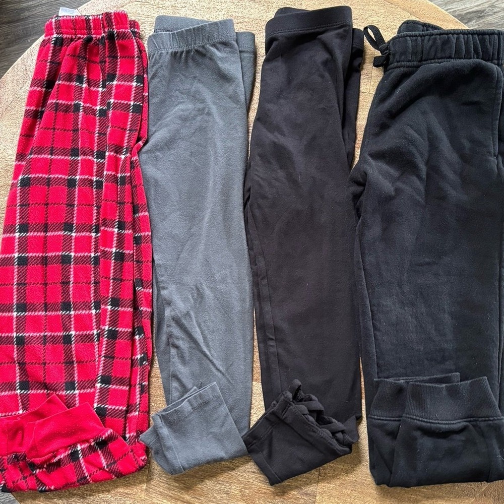 Girls Small Pant Legging Bundle Size S (6-7).  Four items included.